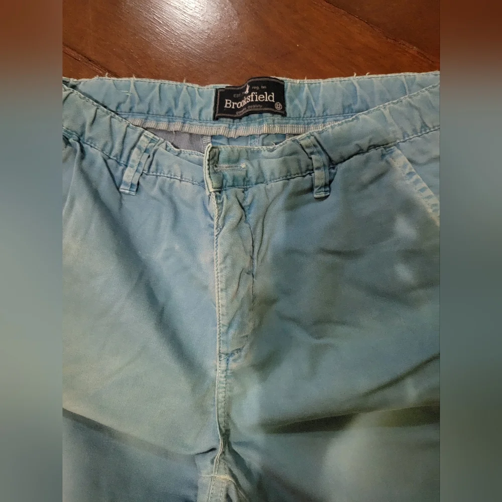 Short - Picture 2 of 3